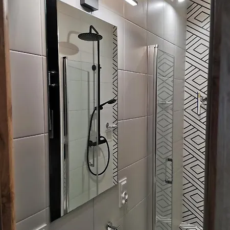 Przytulny W Wiezowcu - Centrum Miasta Podwislocze 38 *