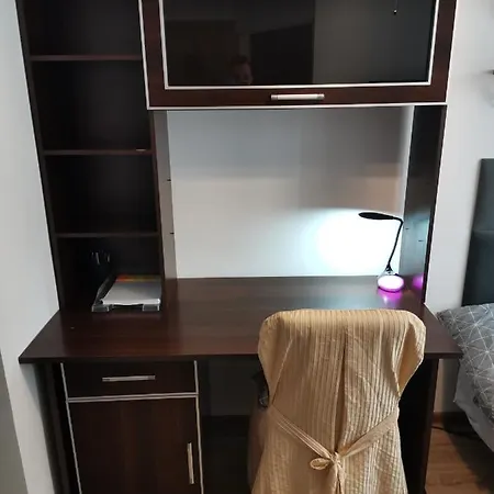 Apartment Przytulny W Wiezowcu - Centrum Miasta Podwislocze 38 *